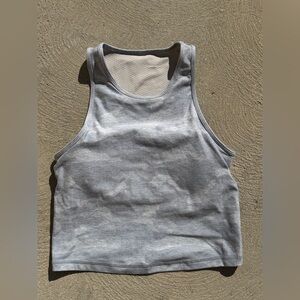 Vuori Elevation Plyo Tank in Camo Grey, Sz XS